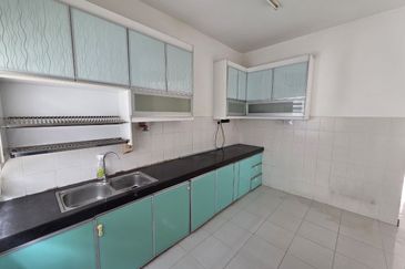 Taman Pelangi Semenyih 2