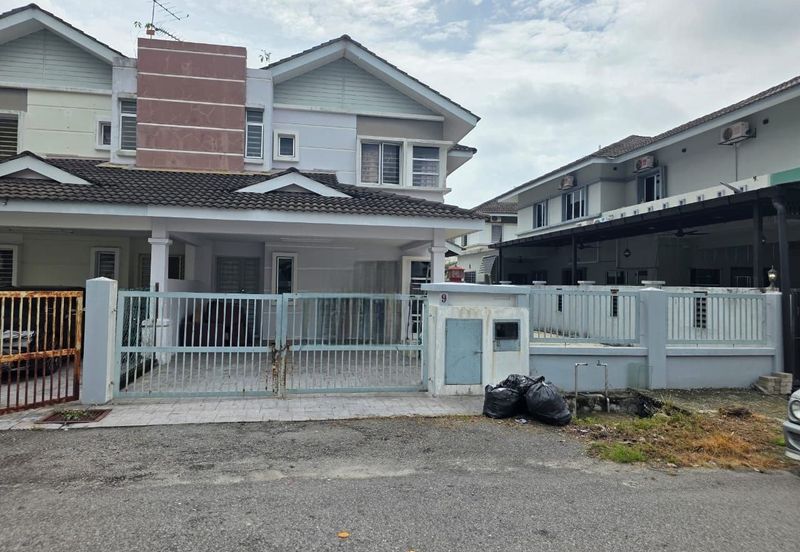 Taman Tasik Semenyih (Lake Residence)