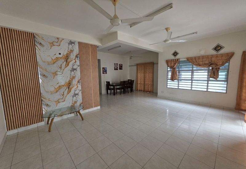 Taman Tasik Semenyih (Lake Residence)