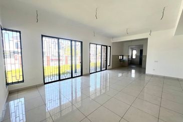 Elmina Green Three @ City of Elmina