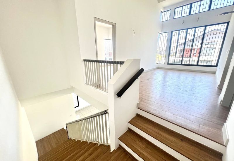 Elmina Green Three @ City of Elmina