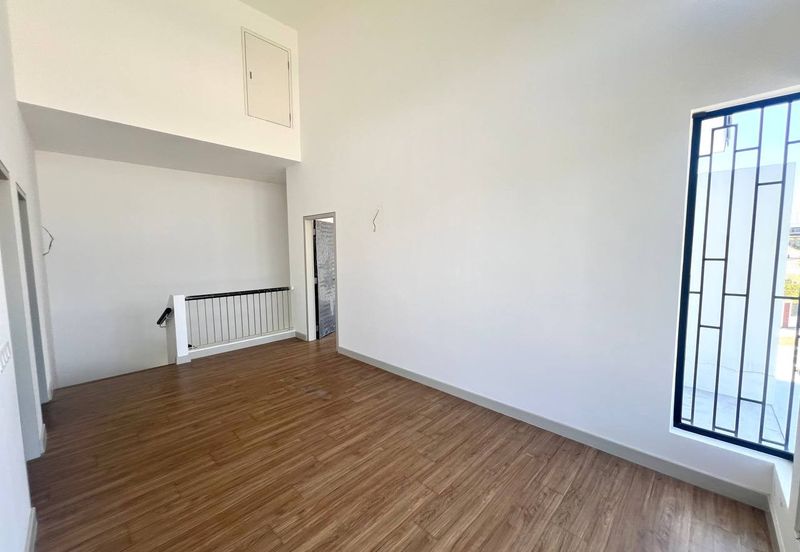 Elmina Green Three @ City of Elmina