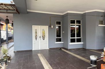 Bandar Baru Salak Tinggi