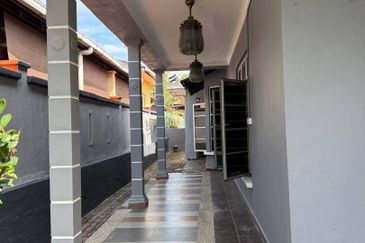 Bandar Baru Salak Tinggi