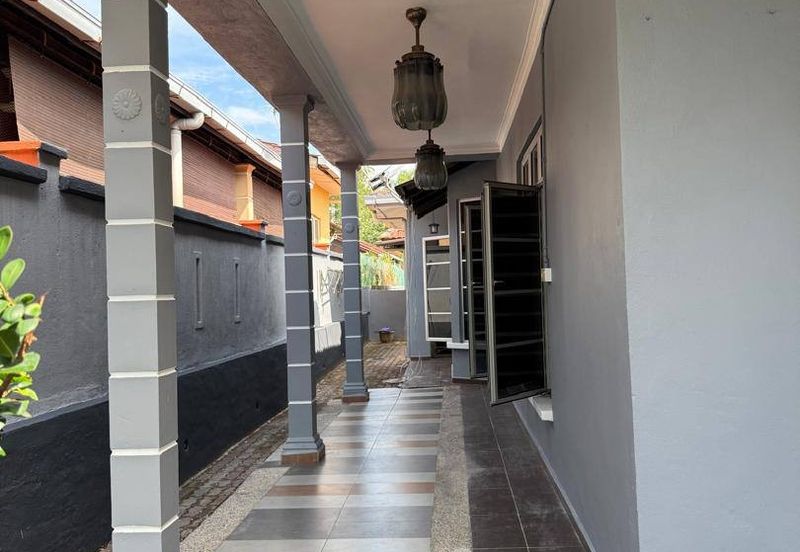 Bandar Baru Salak Tinggi