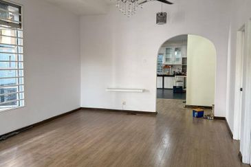 Bandar Baru Salak Tinggi