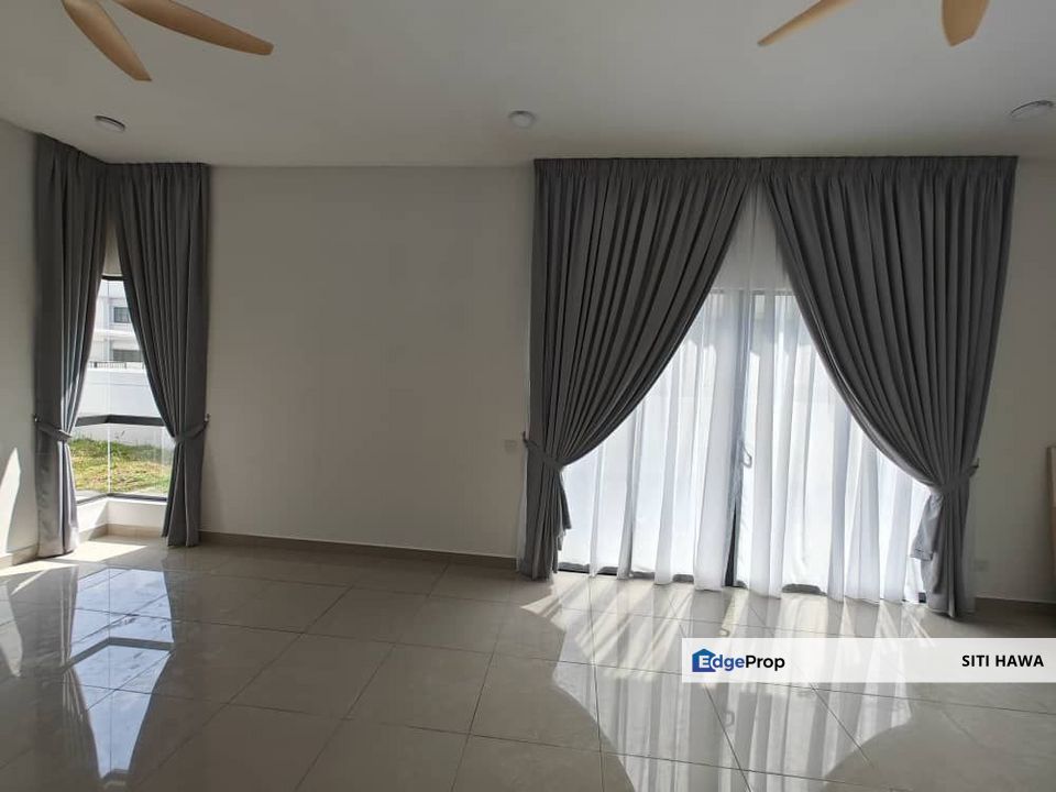 Sejati Lakeside 2 Cyberjaya Double Storey Semi Detached House For Rent, Selangor, Cyberjaya
