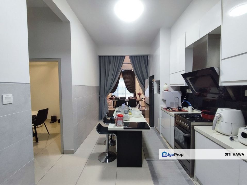 Laman Mawar Kota Seriemas Nilai Negeri Sembilan Double Storey Terrace For Sale, Negeri Sembilan, Nilai