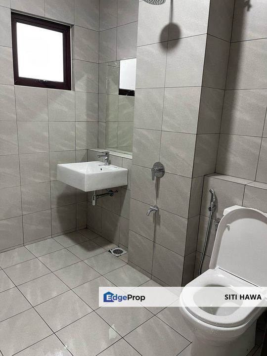 Double Storey Terrace Serenia Anisa Kota Warisan Sepang Near KLIA For Rent, Selangor, Dengkil
