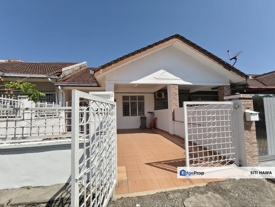 Single Storey Terrace Taman Desa Jasmin Nilai Facing Open Renovated For Sale, Negeri Sembilan, Nilai