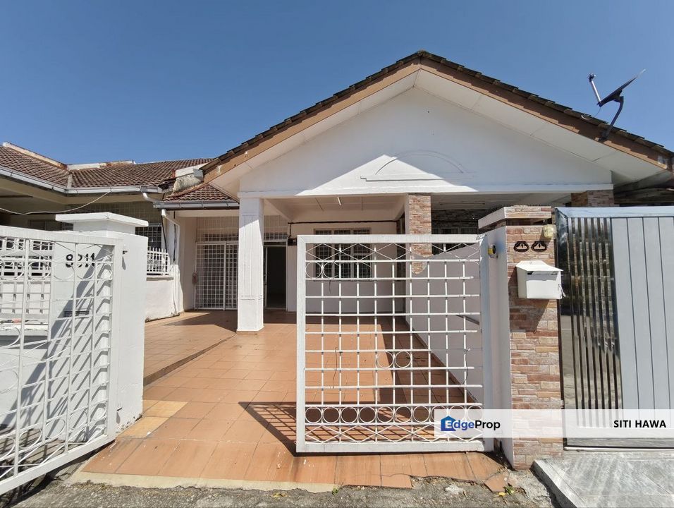 Single Storey Terrace Taman Desa Jasmin Nilai Facing Open Renovated For Sale, Negeri Sembilan, Nilai