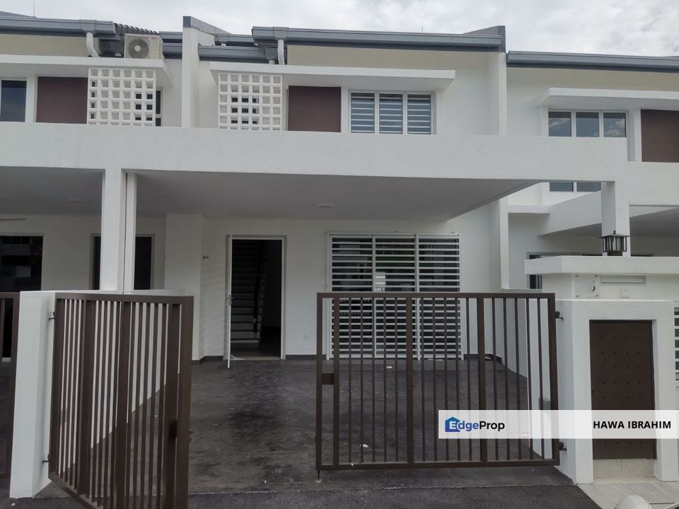 Emilia Nilai Impian Nilai Negeri Sembilan Double Storey Terrace Renovated For Rent, Negeri Sembilan, Nilai