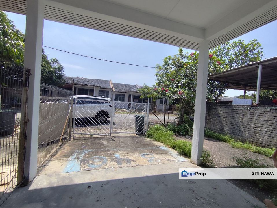 Taman Desaria Nilai Negeri Sembilan 1 Storey Terrace Refurbish For Sale, Negeri Sembilan, Nilai