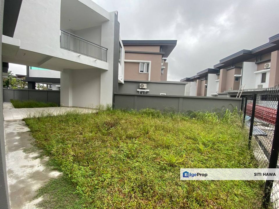Serene Height Eugenia Angular Bangi Semenyih End Lot Double Storey Terrace For Sale , Selangor, Semenyih