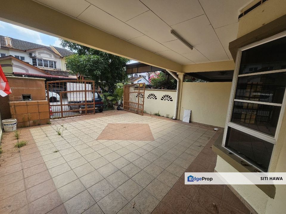 Taman Desa Mewah Semenyih Double Storey Terrace Extend Kitchen For Sale, Selangor, Semenyih