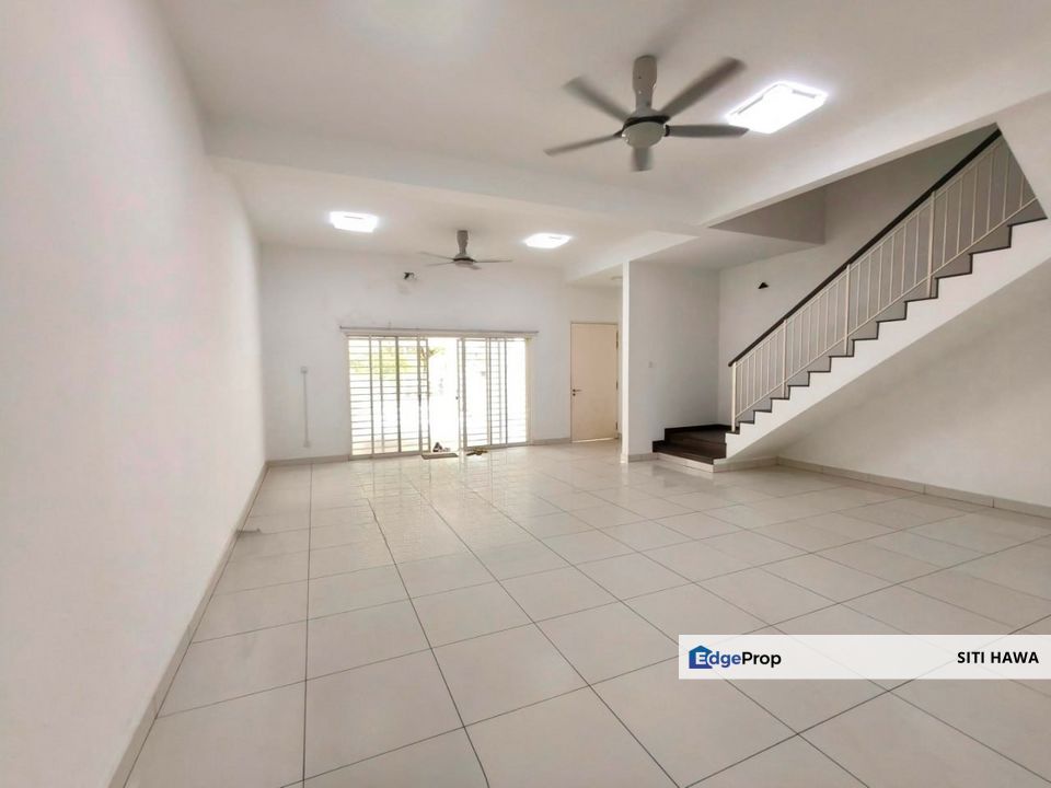 Laman Azalea Nilai Impian Nilai Negeri Sembilan Double Storey Terrace Facing Open For Sale, Negeri Sembilan, Nilai