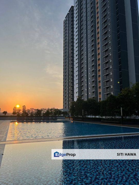 Alanis Residence Sepang Ground Floor Partly Furnished For Rent, Selangor, Sepang