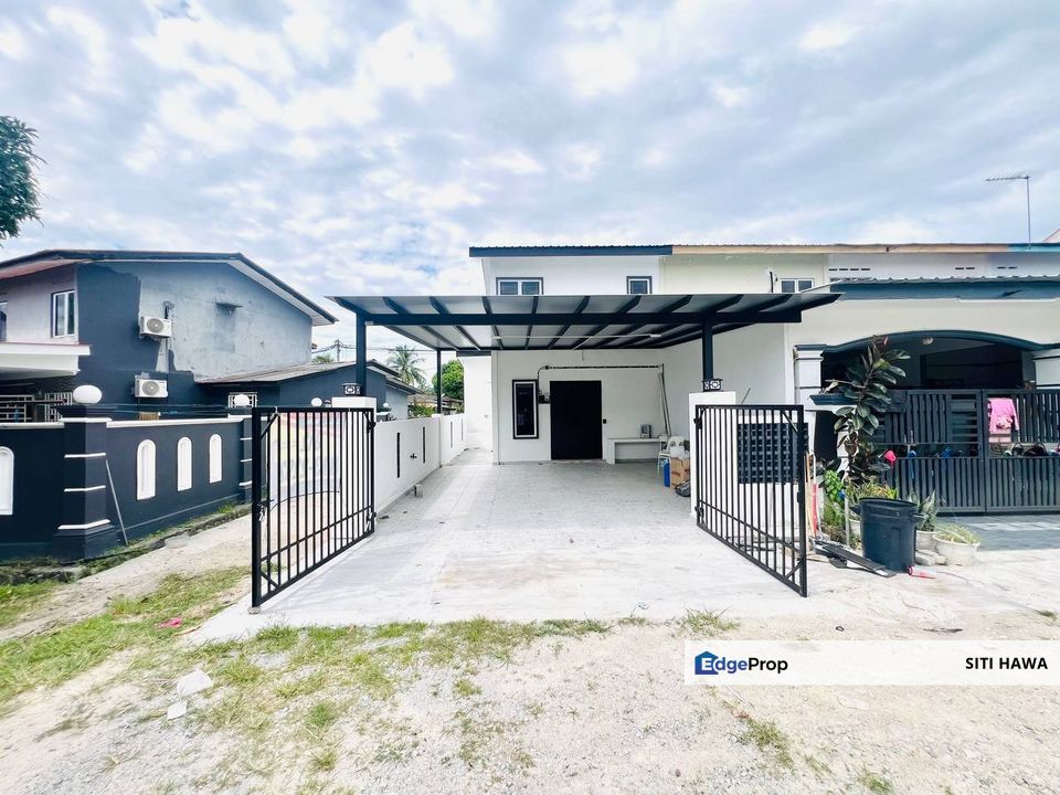 Taman Sri Tanjung Semenyih Selangor End Lot Double Storey Terrace Refurbished For Sale, Selangor, Semenyih