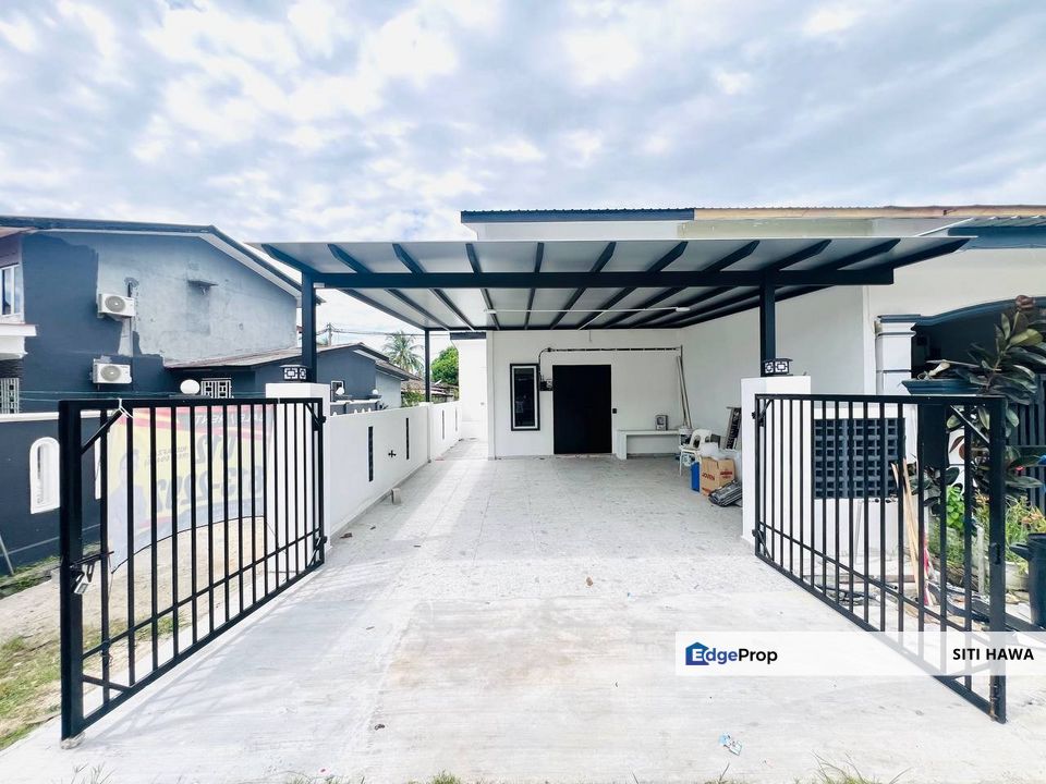 Taman Sri Tanjung Semenyih Selangor End Lot Double Storey Terrace Refurbished For Sale, Selangor, Semenyih