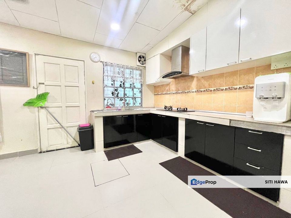 Taman Rakan Sungai Long Kajang Double Storey Terrace Renovated For Sale, Selangor, Cheras South