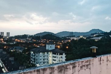 Kemensah Villa Condominium