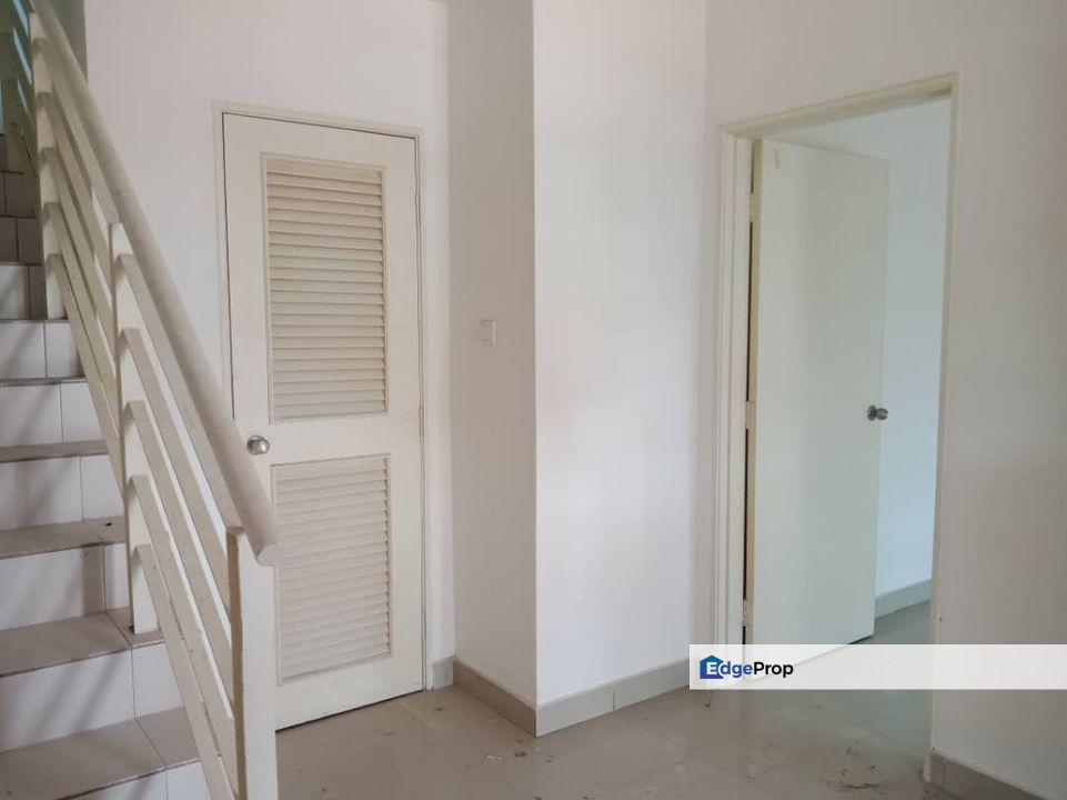 Sinar 2 Bukit Saujana 3 storey Sungai Buloh, Selangor, Sungai Buloh