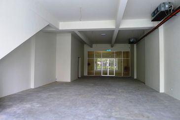 Maxim Residence Shoplot Cheras for Sale
