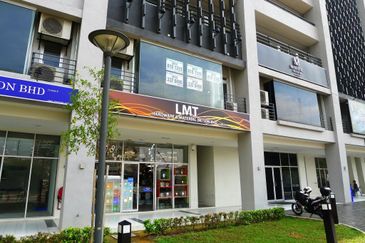 Maxim Residence Shoplot Cheras for Sale