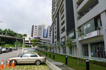 Maxim Residence Shoplot Cheras for Sale