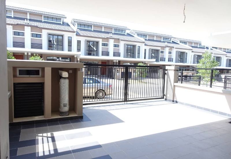 Saffron Hills @ Denai Alam