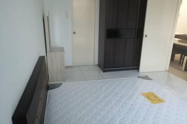 Vista Alam Serviced Apartment