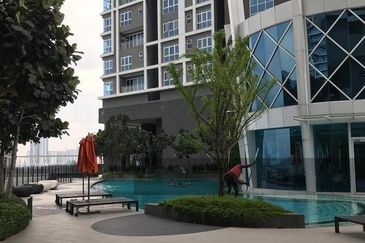 Clarita Tower @ Eco Sky