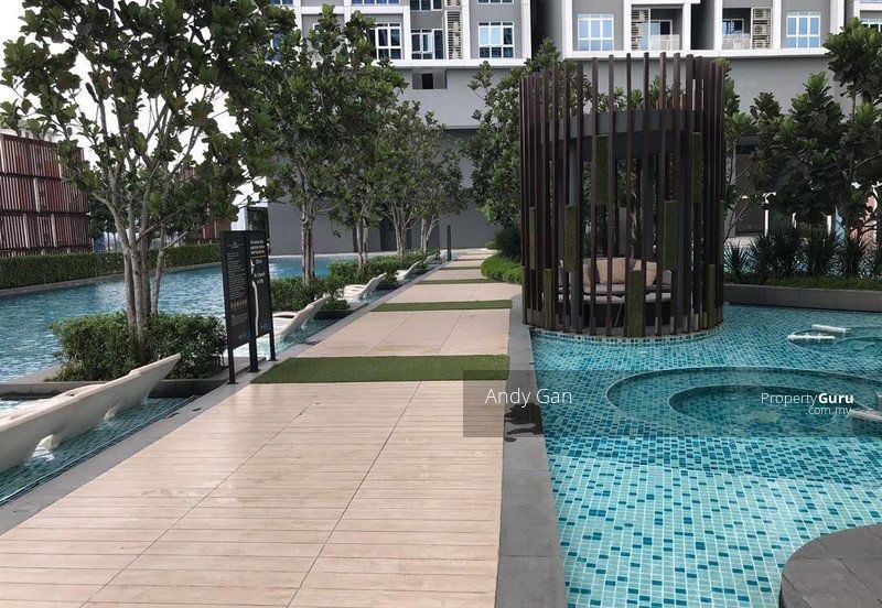 Clarita Tower @ Eco Sky