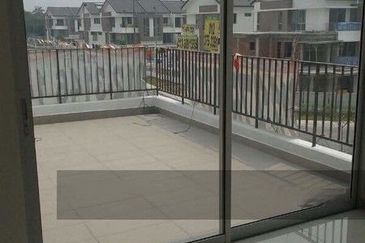 Taman Botanic Bukit Tinggi Klang Armaya Terrace