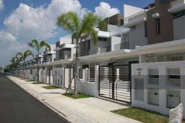 Taman Botanic Bukit Tinggi Klang Armaya Terrace