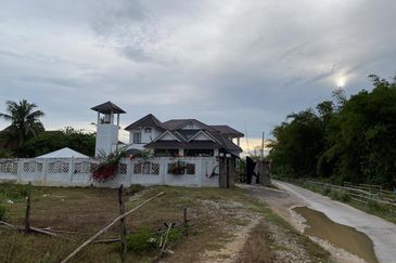Bungalow untuk Dijual di Kota Bharu Kelantan