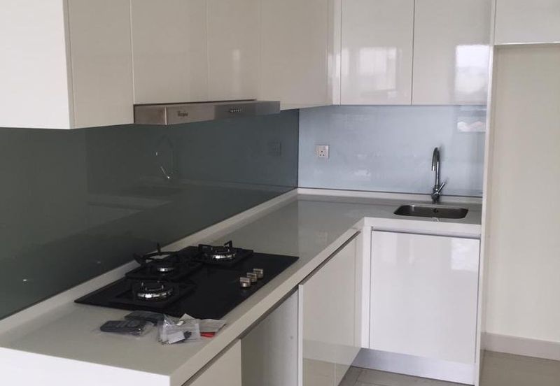 Pandora @ Tropicana Metropark