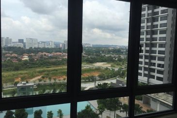 Pandora @ Tropicana Metropark