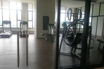 Pandora @ Tropicana Metropark