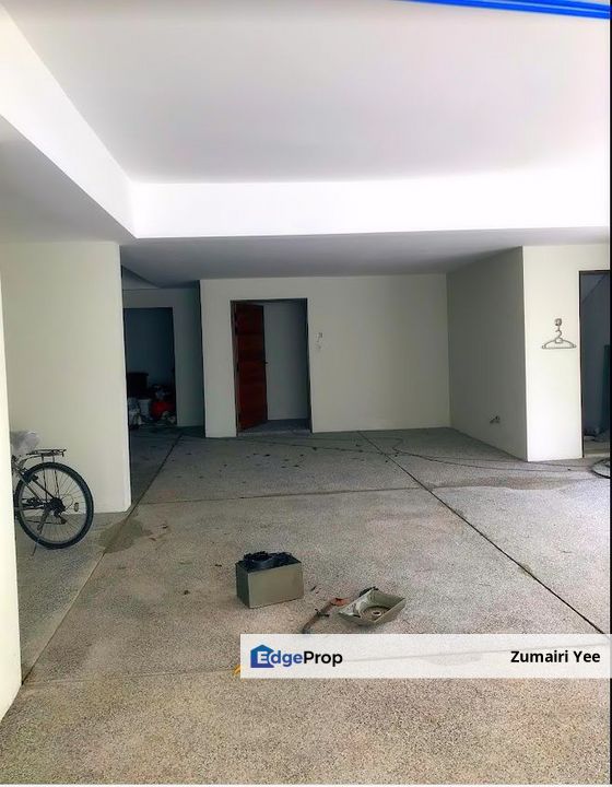 A  bungalow for sale in Bukit Jelutong Selangor , Selangor, Bukit Jelutong