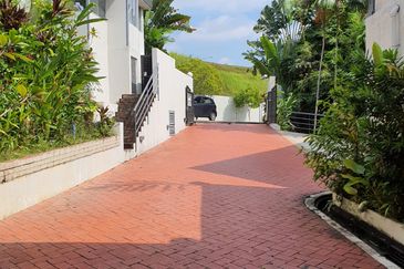 A beautiful lavish bungalow in Kuala Lumpur
