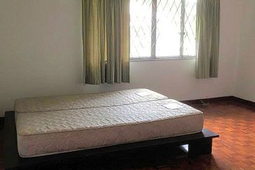 A bungalow for sale in Petaling Jaya SS1 