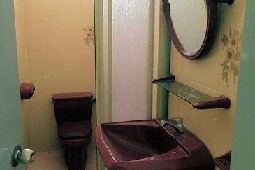 A bungalow for sale in Petaling Jaya SS1 