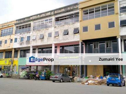 Shop office for sale in Bandar Country Homes, Selangor, Rawang
