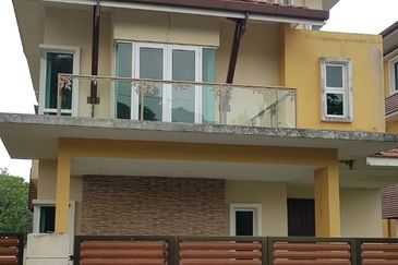 Bungalow untuk dijual di Taman Anjung Damai