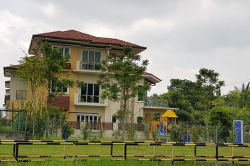 Bungalow untuk dijual di Taman Anjung Damai