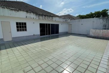 Kemensah Villa Condominium