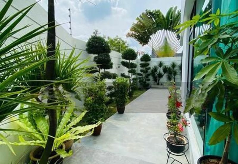 Bandar Tun Hussein Onn