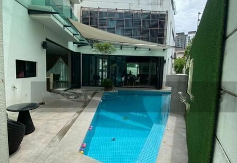 Bandar Tun Hussein Onn