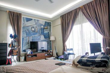 Bandar Tun Hussein Onn